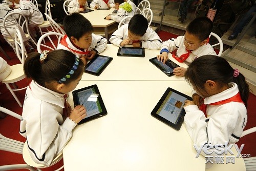报平板电脑班和普通班有什么区别,小学平板电脑班是重点班吗