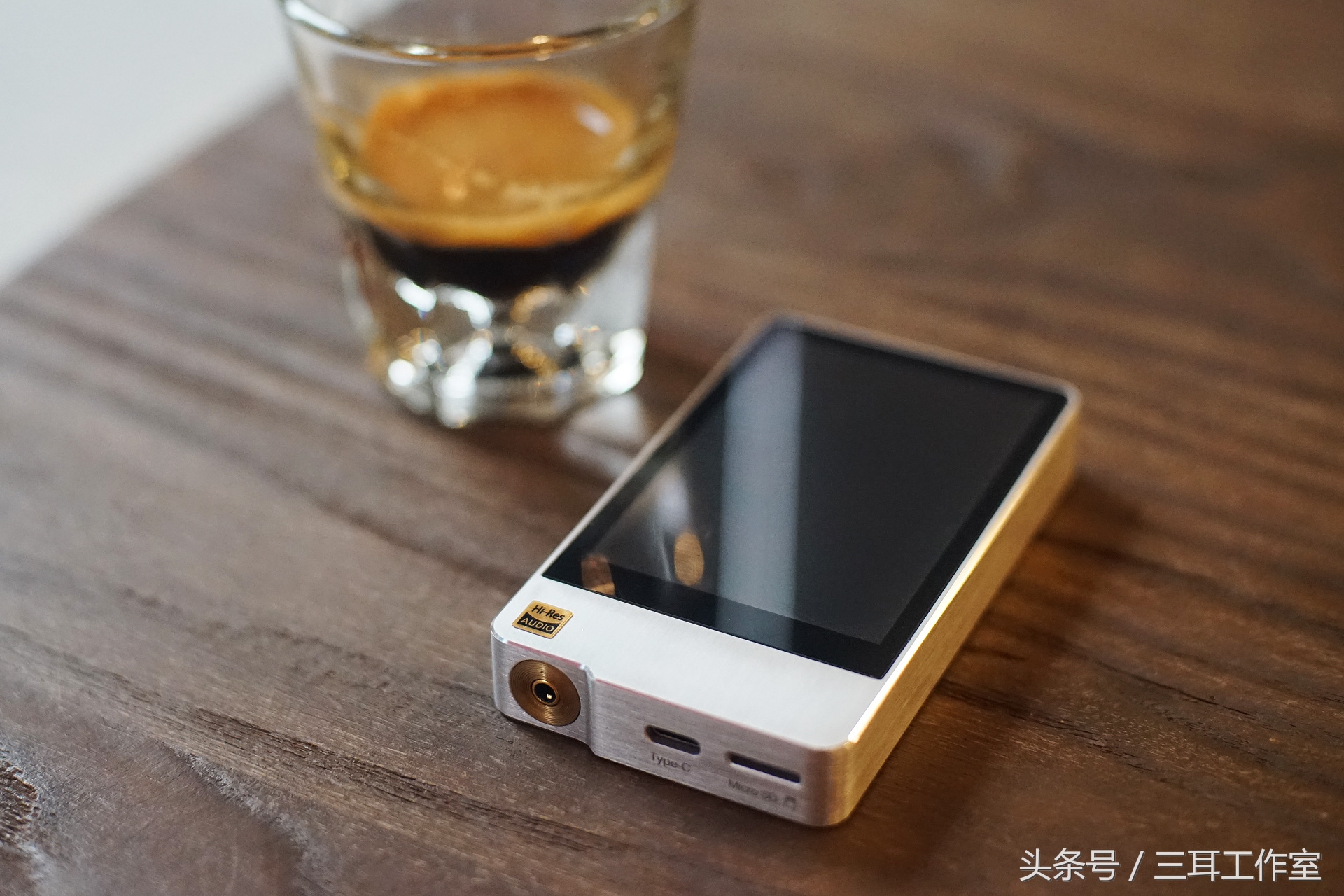 手机？MP3？傻傻分不清楚那为什么要买这个？