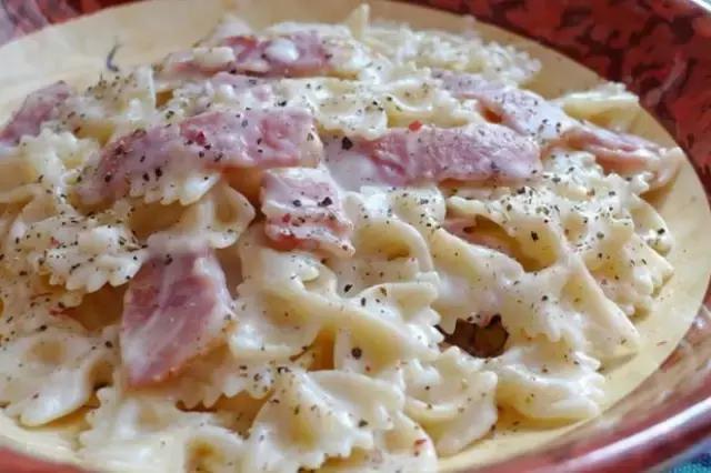 用不完的白奶油下次怎么用,用不完的淡奶油最简单的吃法