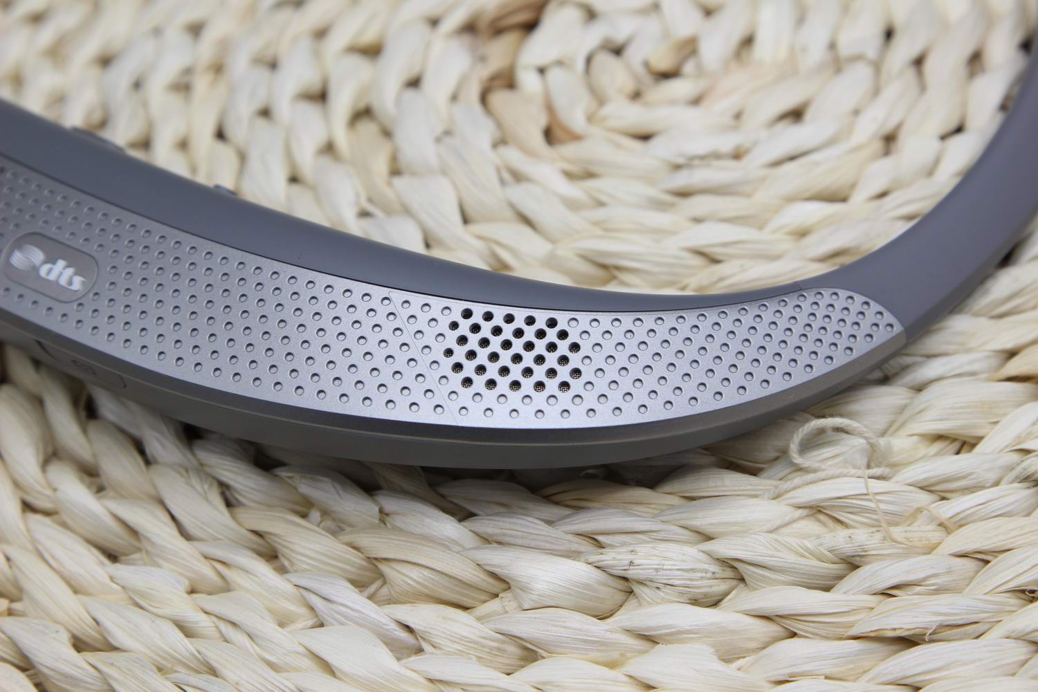 感受身临其境的音效索尼htz9f音响,lghbsw120蓝牙耳机