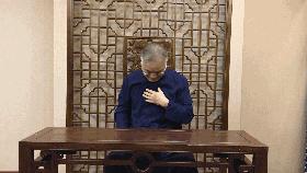 颈椎病最怕这两种动作,颈椎病千万不要做这个动作