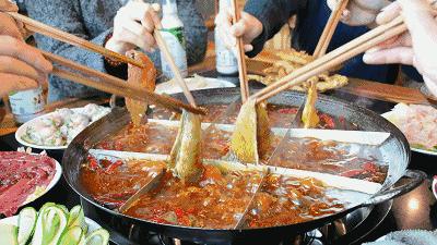 正宗重庆老火锅店逛新城推荐,重庆逛吃之旅本地人推荐的火锅店