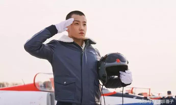 高甜校草范世錡示范男友正确打开方式偶像剧也能看出演技？