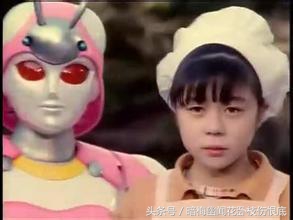 铁甲小宝小百合被蜻蜓队长关起来,铁甲小宝的小百合扮演者叫什么