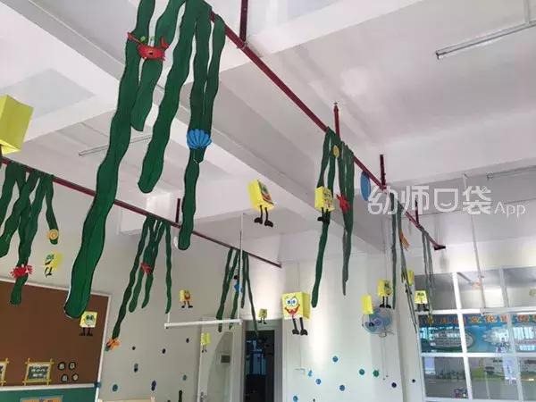 美出天际!幼儿园用小黄人、小猪佩琦、哆啦A梦、米奇做环境