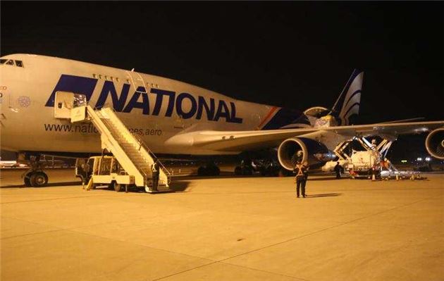 “郑州—芝加哥”国际邮件包机启航