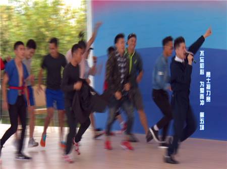 缃楀垰灞曠幇瀹炲姏,缃楀垰寮曚綋鍚戜笂