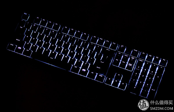 酷冷键盘masterkeyspro,酷冷机械键盘评测