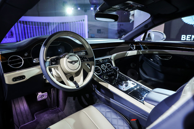 宾利欧陆gtw12mulliner定制版敞篷,宾利欧陆gt首发限量版平行进口