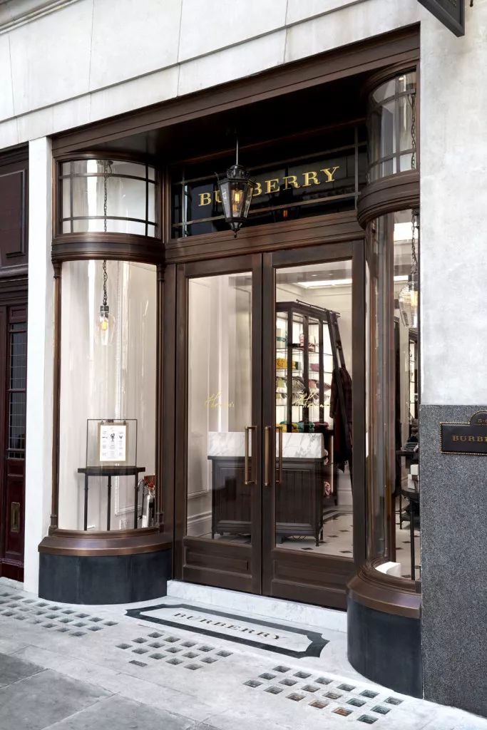 Tiffany都开餐厅了，已被这些奢侈大牌掏空