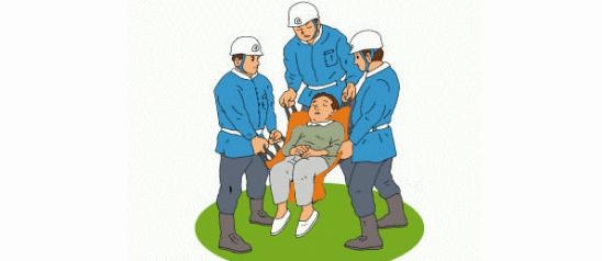 紧急撤离时，飞机上如果有轮椅旅客怎么办？