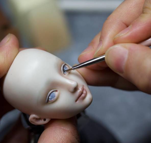 李晨送给范冰冰的200万娃娃，其实并不贵！