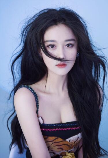 黑料铺天盖地,黑料满天飞娱乐圈