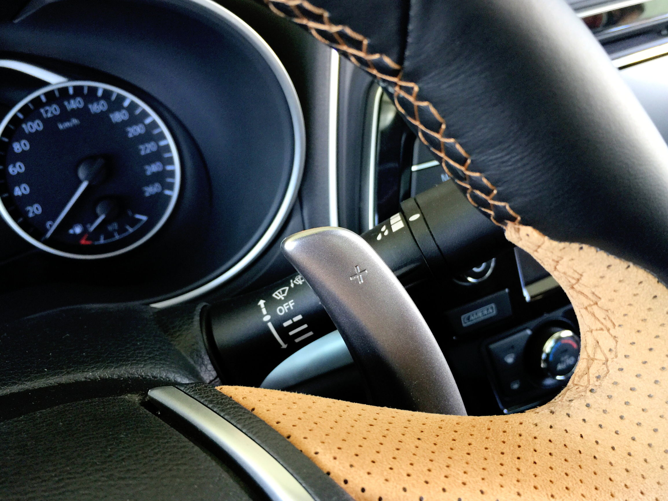 东风日产探陆实车到店,东风日产西玛6座