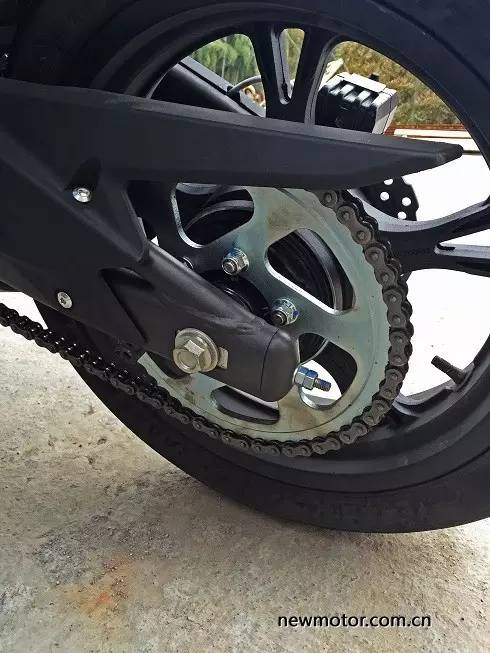 春风650nk和400nk如何选,春风400nk哪款最好