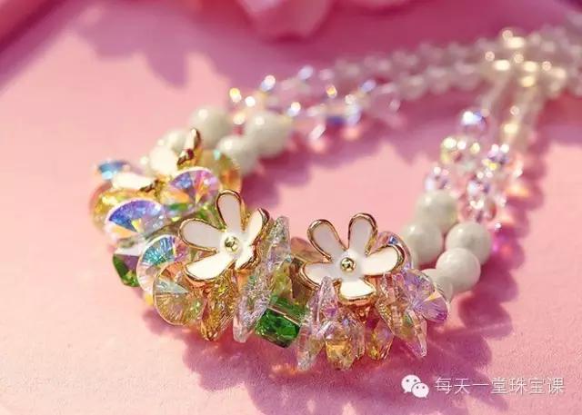 天然水晶和人造水晶哪个好,天然水晶与人造的区别