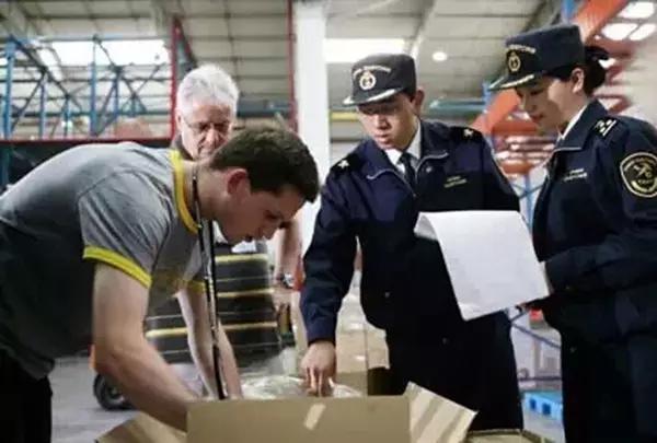 跨境电商税收改革，海外物品以后怎么带回国？！