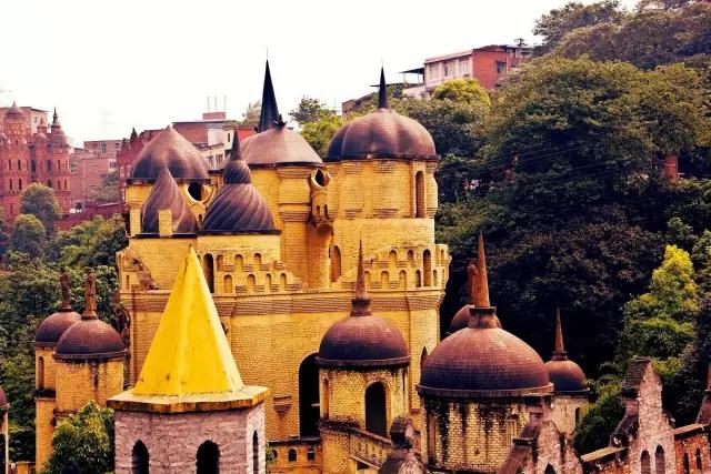 重庆是不是又出名了,为什么重庆在全国名气那么大