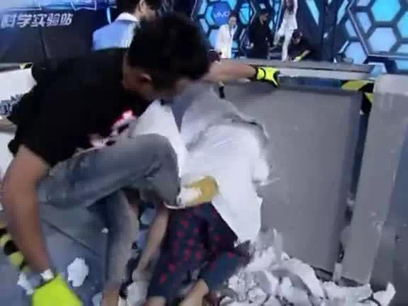 杜海涛是怎么落魄的,为什么杜海涛这么有钱