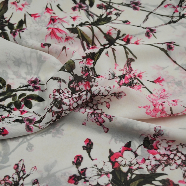 影响服装廓形的重要部位,影响服装颜色的因素