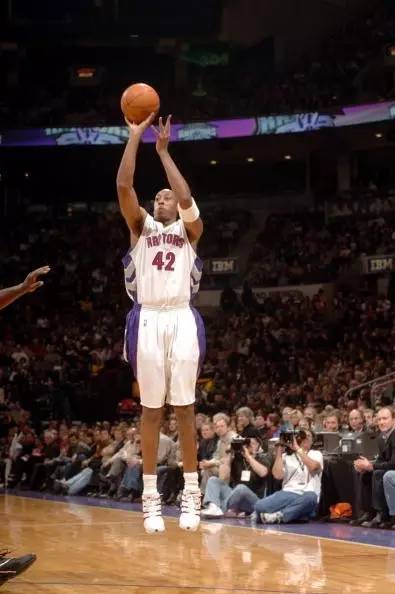 纪录是他们伟大的证明，而你有你自己的故事