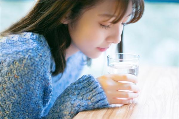 温暖文案短句吸引人朋友圈,物流文案吸引人短句干净