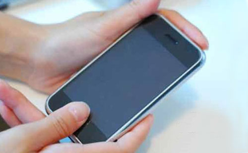 iphone12promax开机怎么操作,iphone13promax自动关机开机