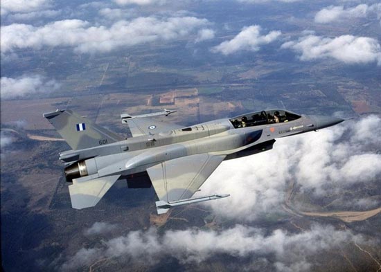 现代战舰f18大黄蜂跟米格29k,印度大黄蜂战斗机