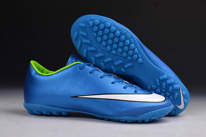 如何让你的女朋友爱上足球的视频,让女朋友彻底爱上足球