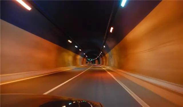 100到1万耳机对比,1百元以内最强头戴耳机