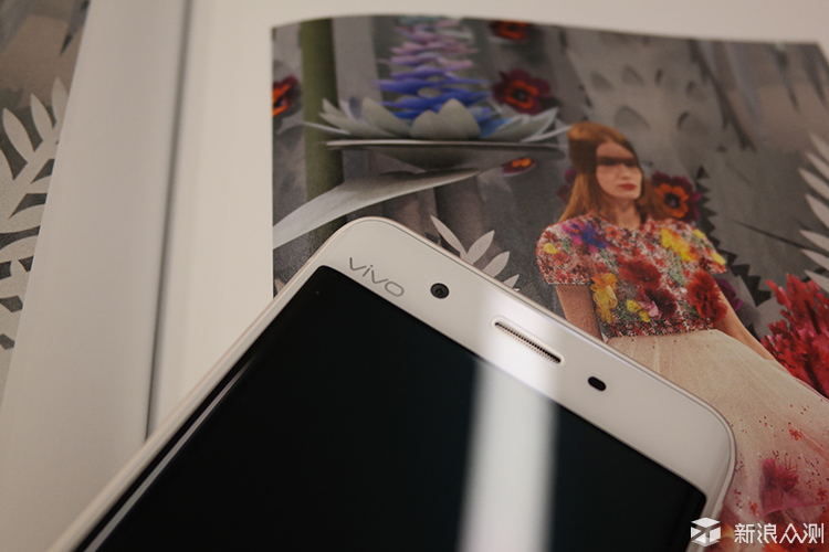 vivoxplay5旗舰版是最强机吗,vivoxplay5旗舰版外观