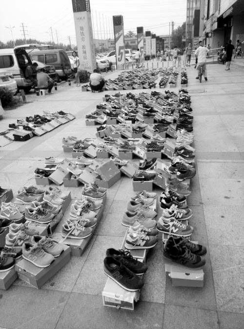 为什么有的商家买鞋要便宜,为什么商家低价卖鞋