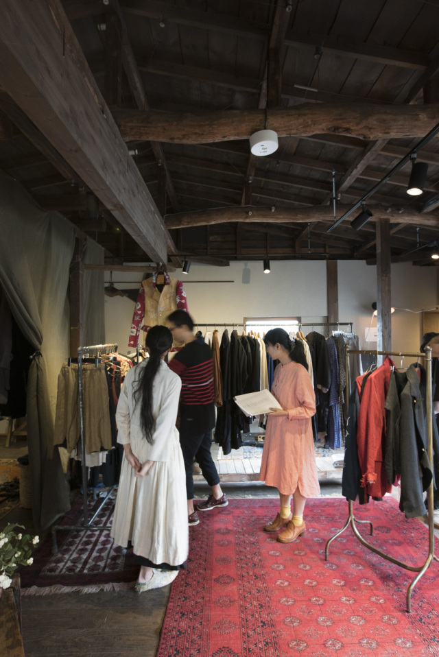 日本东京老房子改造翻新,东京市中心老房子改造