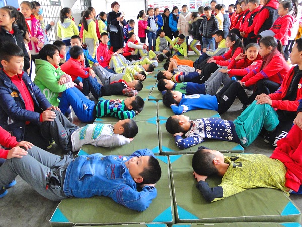 御营小学成功举行2017年博爱体育节暨冬季田径运动会