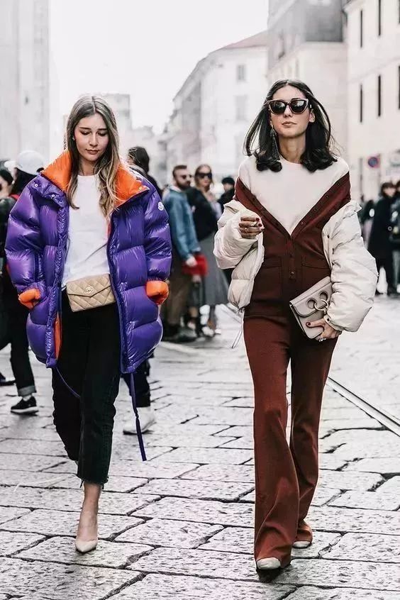 静电衣服沾灰怎么处理,衣物静电粘毛怎么处理