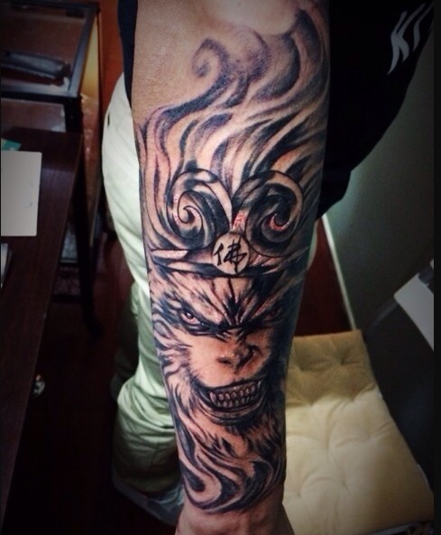 中国足球队纹身最多的人是谁,球可以输但打球的气势不能输