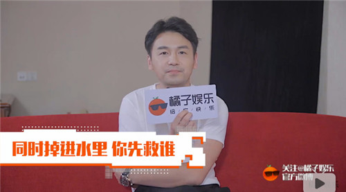 雷佳音行走视频,雷佳音为什么叫行走的荷尔蒙