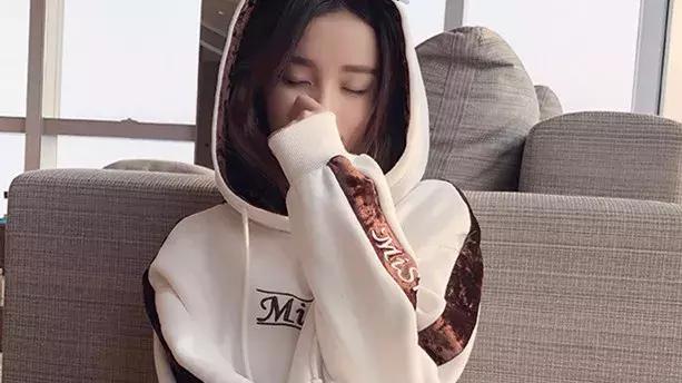 婴儿毛线袜子钩织教程全过程,婴儿毛线袜子的钩织教程