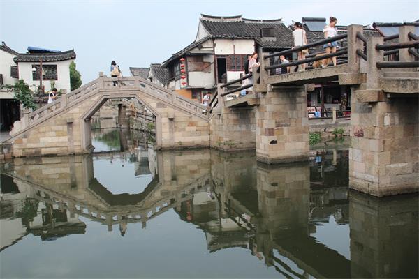 乌镇是互联网大会的会址吗,互联网会址为什么选在乌镇