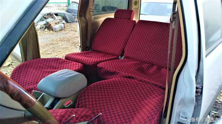 领克03后排能不能全平放倒睡觉 (国产suv可以放平睡觉的车)