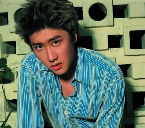 明星弟妹,范冰冰弟弟从头到脚全变了