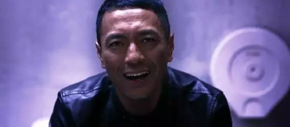 一部反映香港黑暗时期的电影,揭露早期香港社会黑暗的香港电影