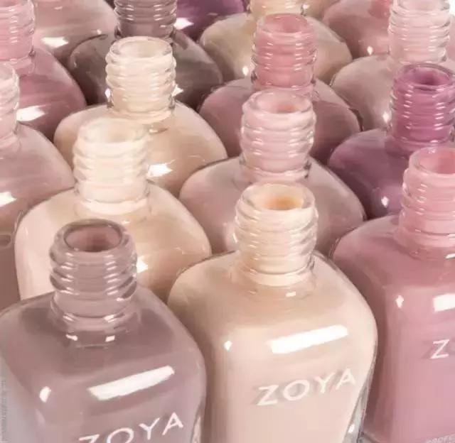 秋冬好看的指甲色,秋冬最适合的指甲油颜色多色搭配