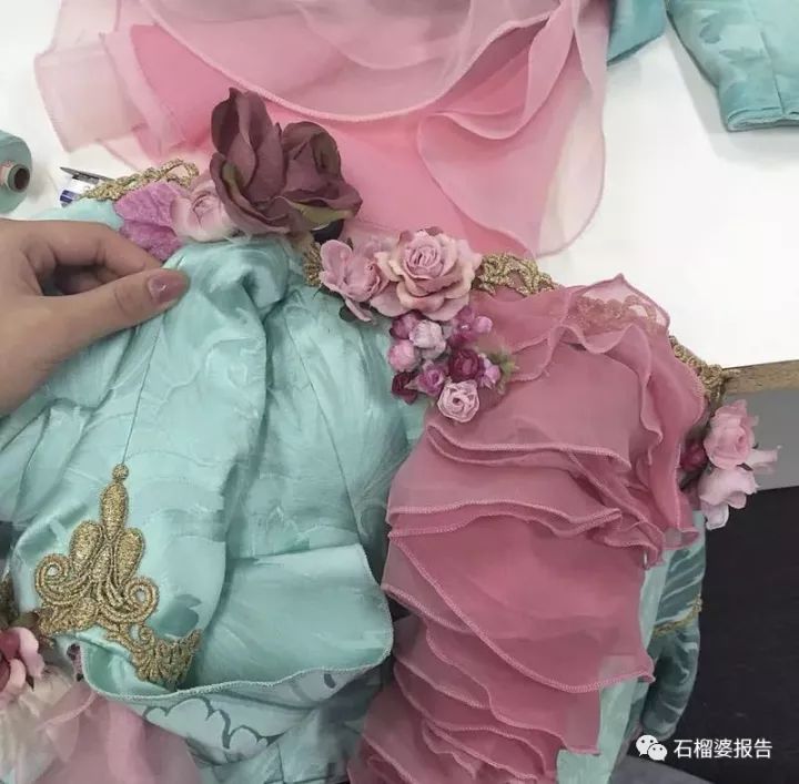 一天能赚5万元的兼职,一个月赚5千的兼职