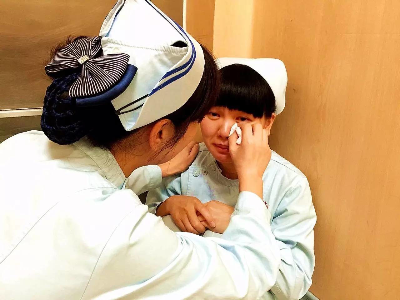 护士：因护考没有过，被医院辞退！求职被拒！我该怎么办？