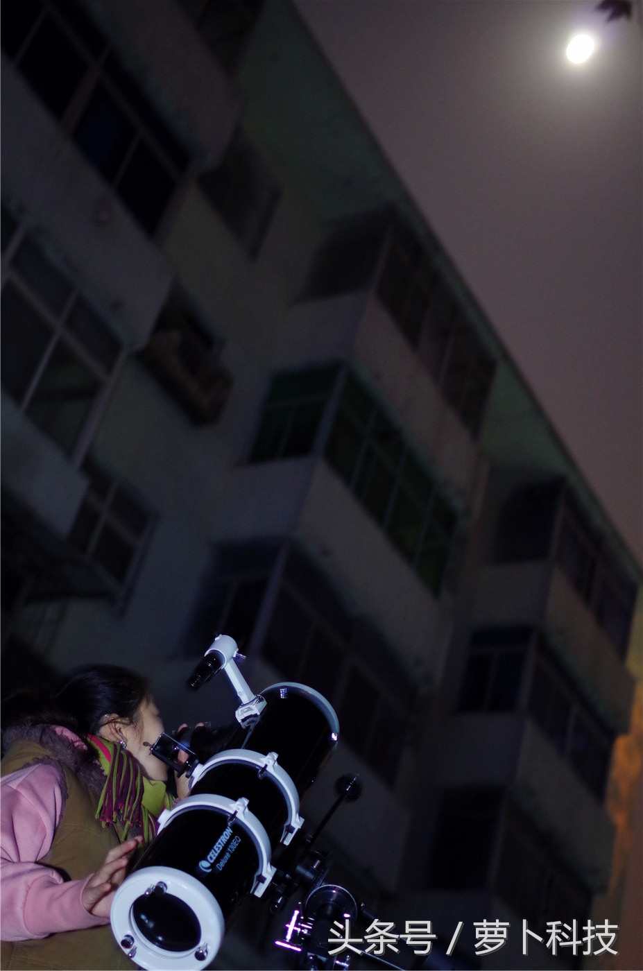 2400mm长焦镜头拍月亮,超远望远镜观月神器