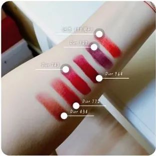 老板给我来两包烟,老板给我来两瓶啤酒原版