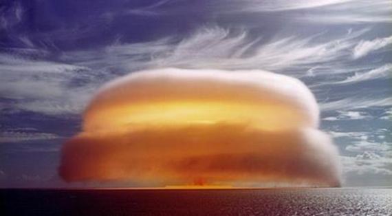 收到白磷弹攻击如何自救,如何应对白磷弹的袭击