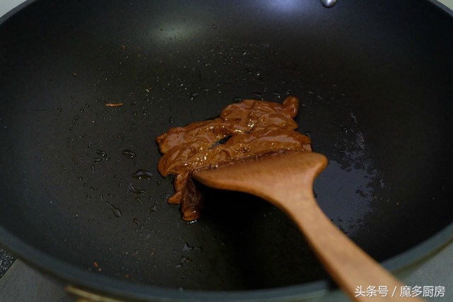 怎样能把玉米粒炒成玉米花,几颗玉米粒就能爆一大锅爆米花