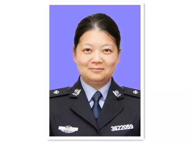 传播感动▏谁是本年度最后月份的最赞心动人物~